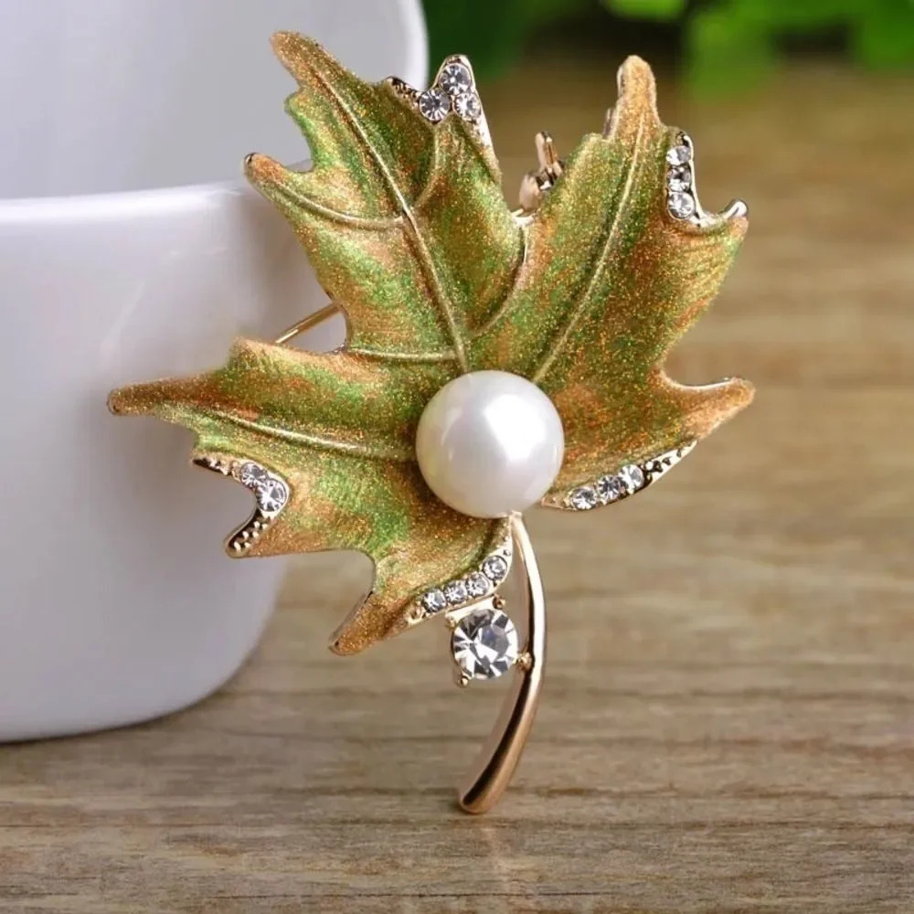 VQ Gold-Green Maple Leaf Brooch